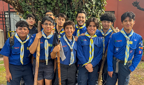 Jovenes de Comunidad de Caminantes